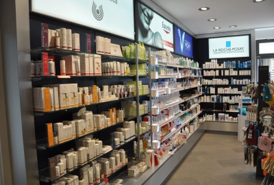 Bahnhofapotheke Innenansicht 8