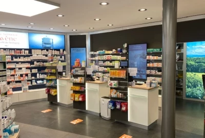 Bahnhofapotheke Innenansicht  9
